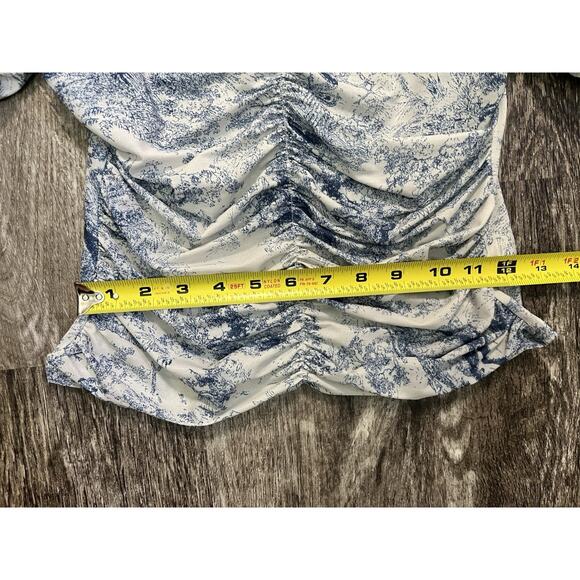 Women’s Smocked Ruched Blue White Toile Puff Sleeve Sweetheart Top Size Small - Picture 5 of 6